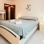 Appartamento L'ulivo - Lakeside L&b Marinella di Sarzana