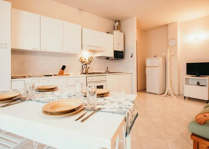 L'ulivo - Lakeside L&b Lejlighed Marinella di Sarzana